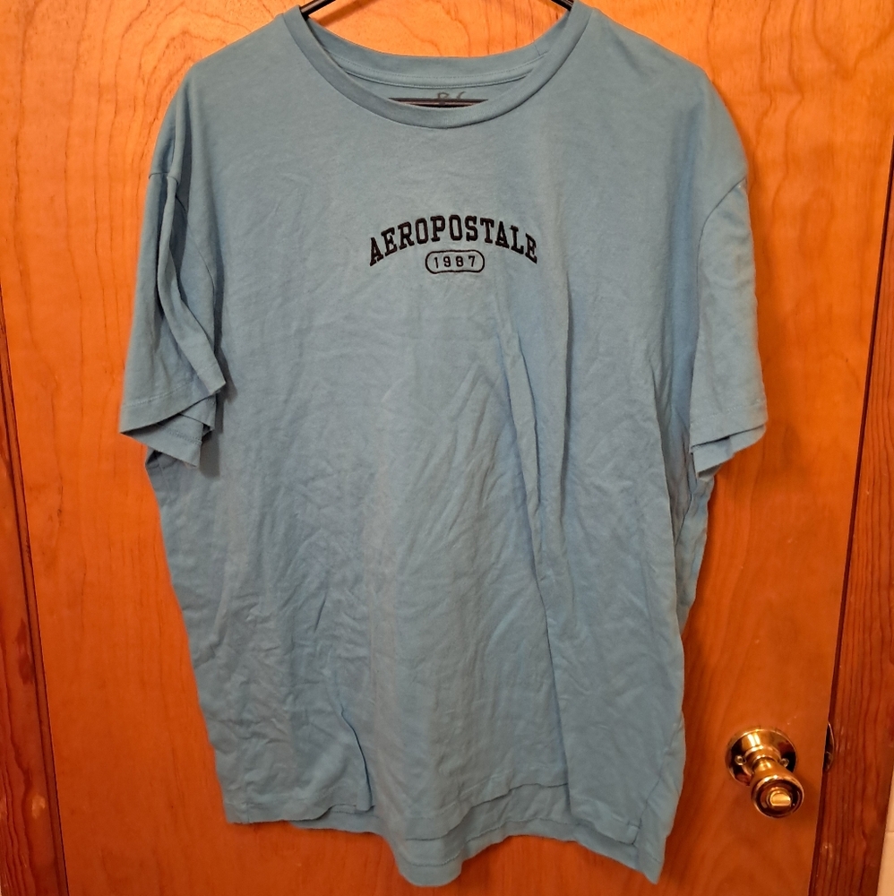 Aeropostale Men's Light Blue Graphic Tee